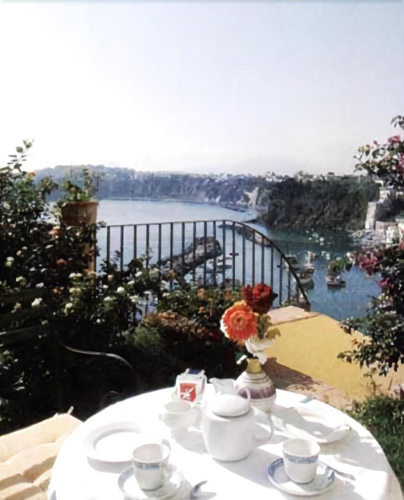 Hotel La Casa Sul Mare Procida Eksteriør bilde