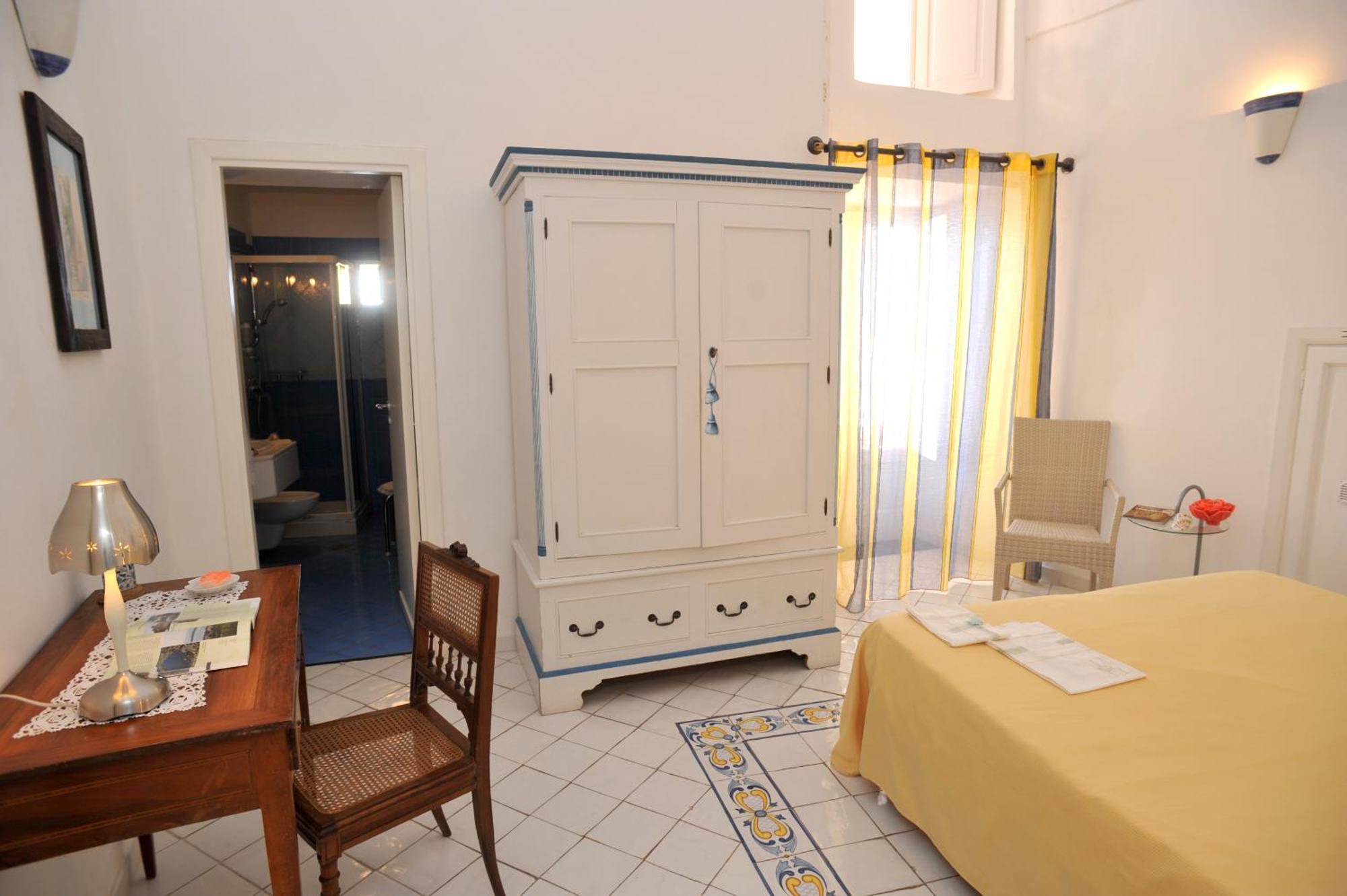 Hotel La Casa Sul Mare Procida Eksteriør bilde